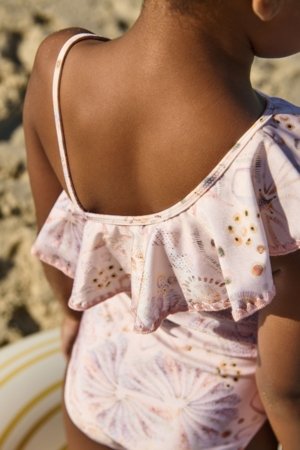 NEXT ujumistrikoo, U74557 